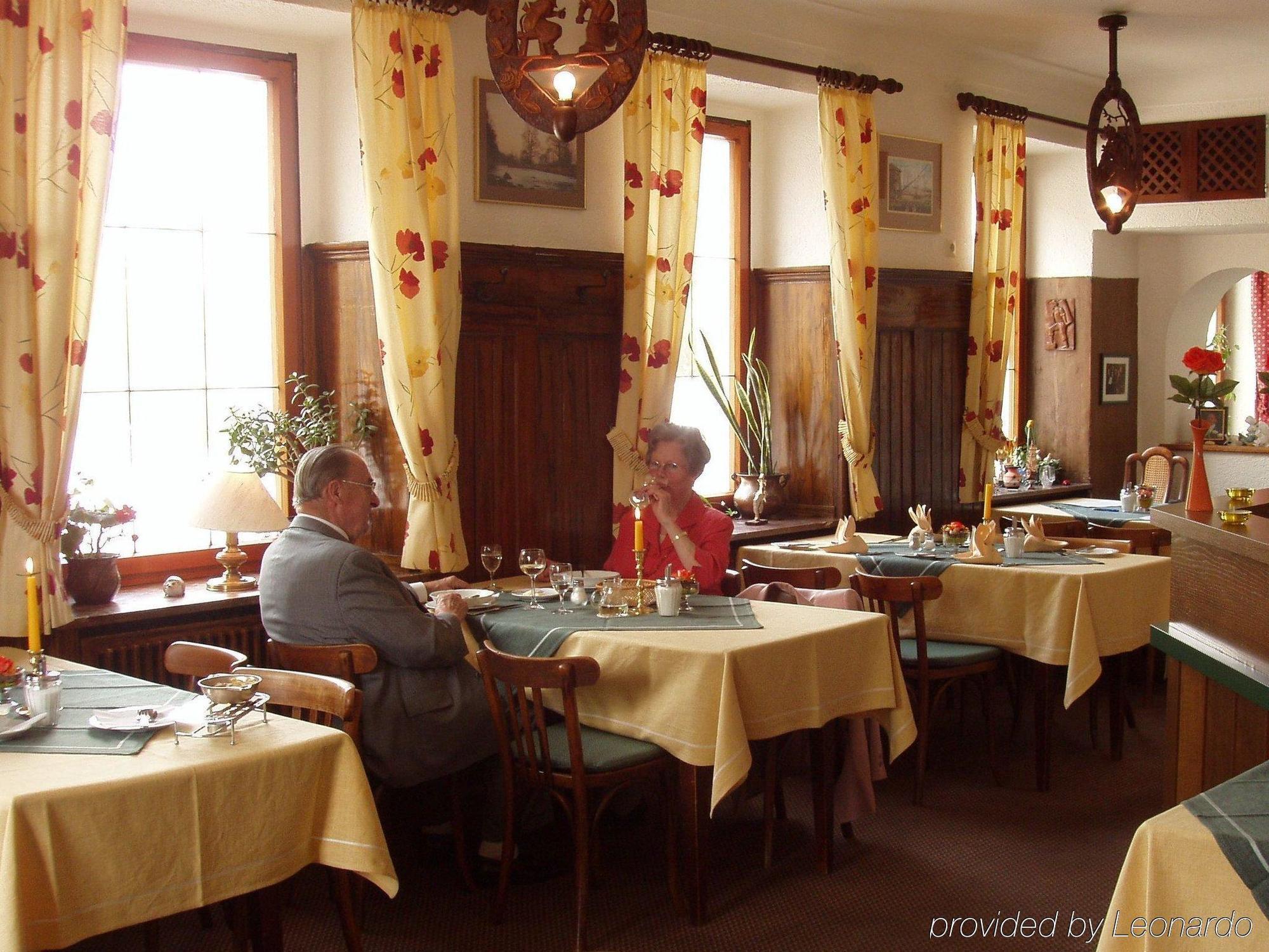 Flair Hotel Gruener Baum Donaueschingen Nhà hàng bức ảnh