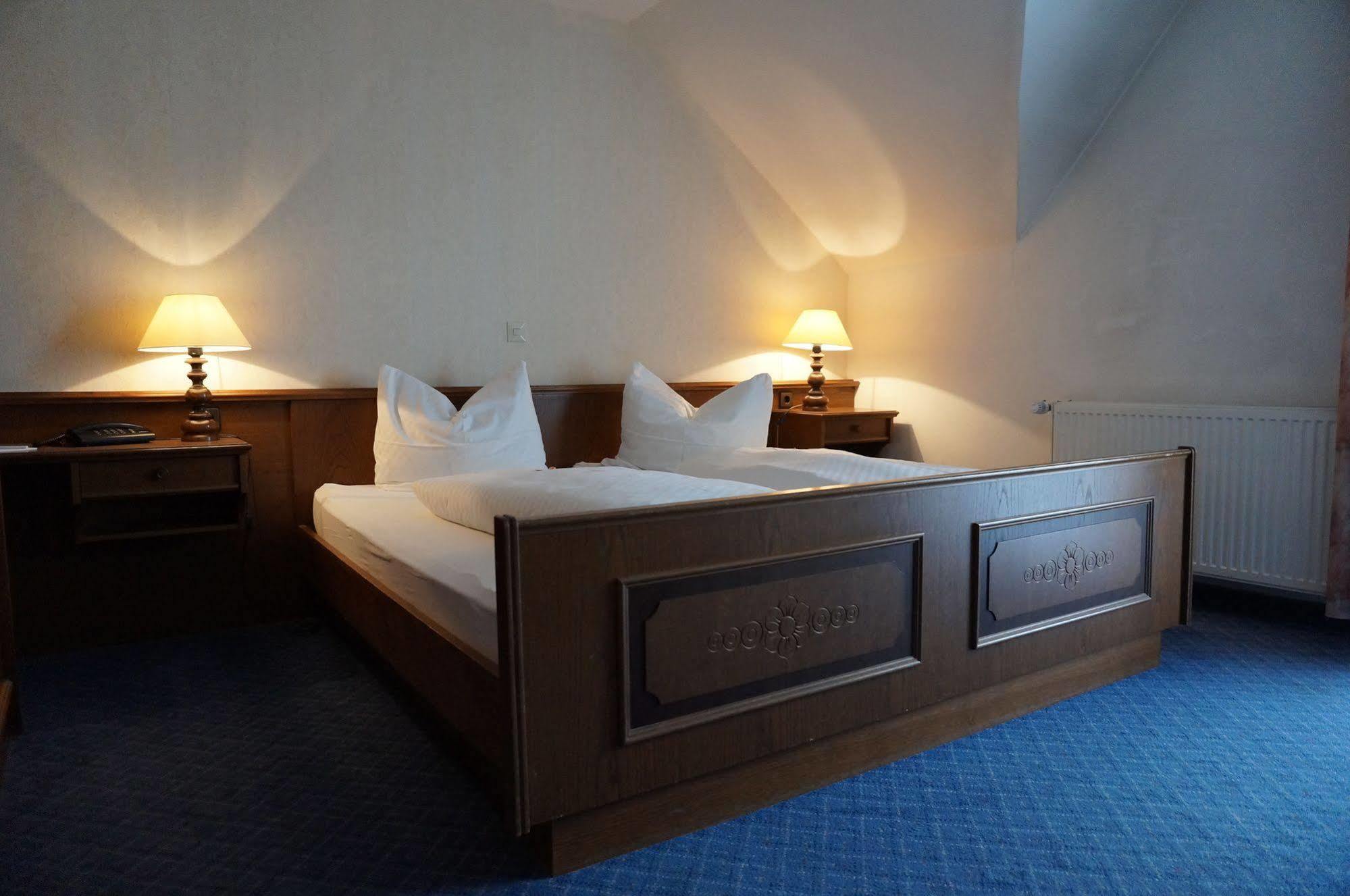 Flair Hotel Gruener Baum Donaueschingen Ngoại thất bức ảnh